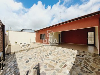 house em Rua Herminio Marco Calonego, Jardim Panorama - Botucatu - SP