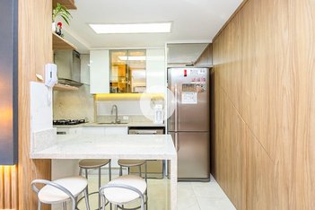 apartment em Rua Manoel de Souza Dias Negrão, Boa Vista - Curitiba - PR