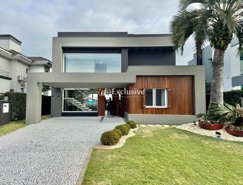 house em Rua Rio Jacuí, Centro - Xangri-Lá - RS