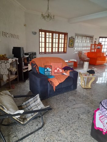 house em Avenida Antônio Cozzi, Jardim Residencial Doutor Lessa - Pindamonhangaba - SP