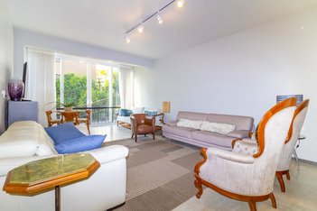 apartment em Rua Quintino Bocaiúva, Rio Branco - Porto Alegre - RS