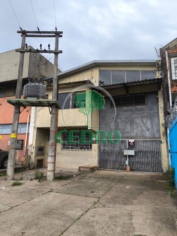 industrial em Rua Padre Diogo Feijó, Humaitá - Porto Alegre - RS