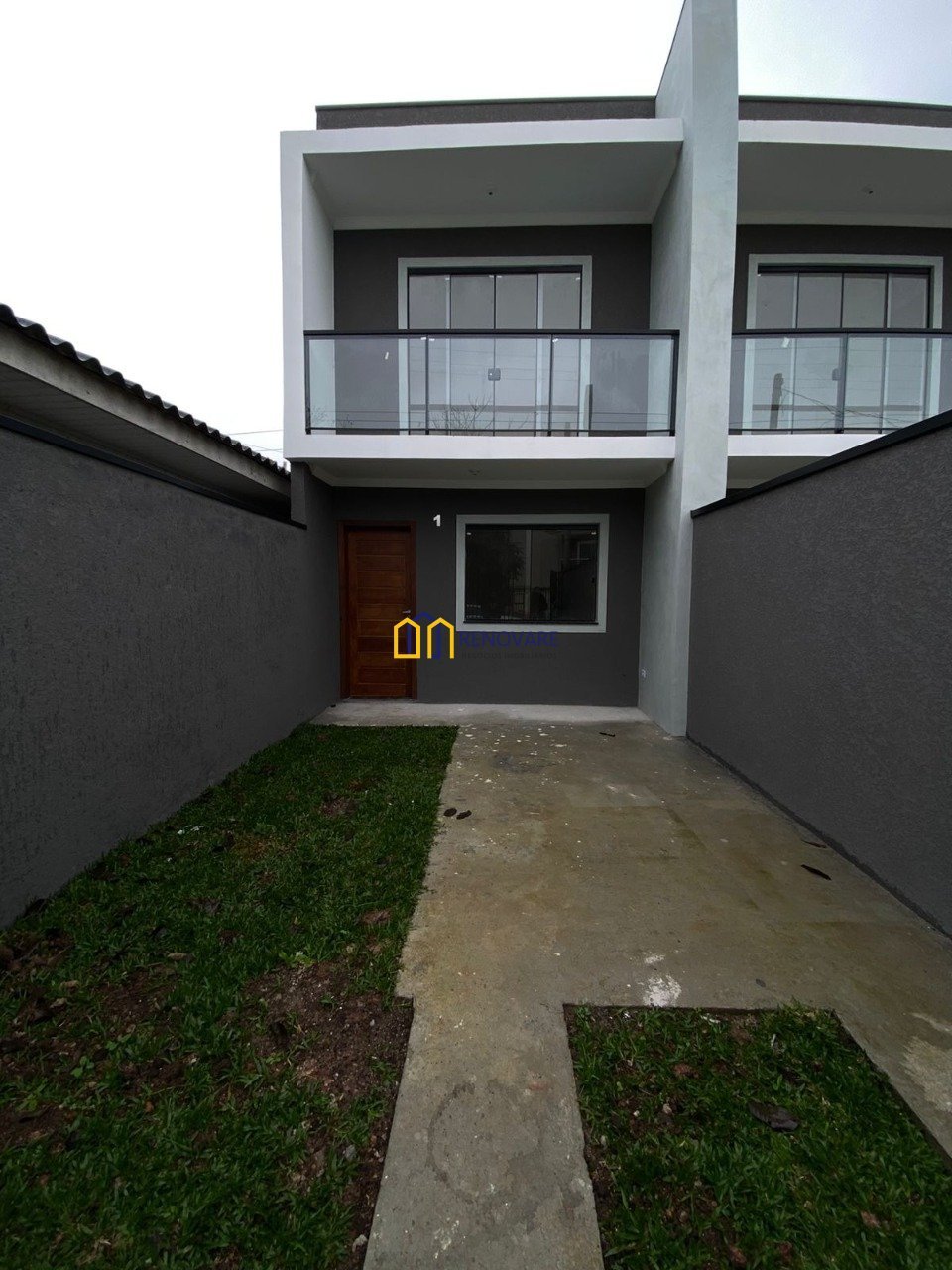 2 - Frente com garagem 1