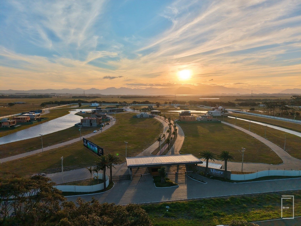 WhatsApp Image 2025-07-10 at 15.28