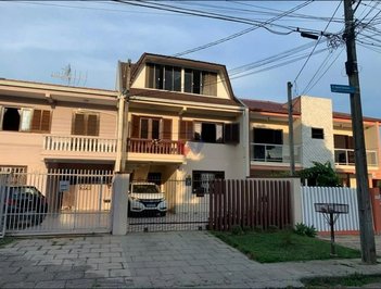 house em Rua Santo Garbuio, Xaxim - Curitiba - PR