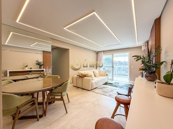 apartment em Rua Mateus Leme, São Lourenço - Curitiba - PR