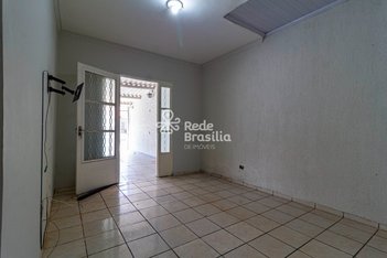 house em QR 212 Conjunto 14, Samambaia Norte (Samambaia) - Brasília - DF