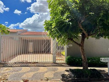 house em Rua Cincinatina, Jardim Maria Izabel - Marília - SP