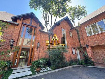 house em Avenida Atibaia, Residencial Tamboré - Barueri - SP