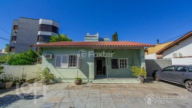house em Rua Fernando Strehlau, Jardim Itu - Porto Alegre - RS