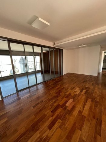 apartment em Rua Santa Justina, Vila Olímpia - São Paulo - SP