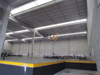 industrial em Fagundes de Oliveira, Piraporinha - Diadema - SP