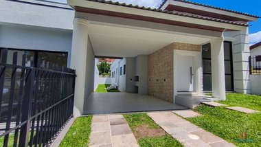 house em Rua Luiz Zanrosso, Cruzeiro - Caxias do Sul - RS
