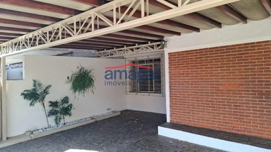 commercial_building em Rua Rotary Club, Jardim Marister - Jacareí - SP