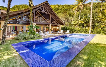 house em Avenida Deble Luíza Derani, Baleia - São Sebastião - SP