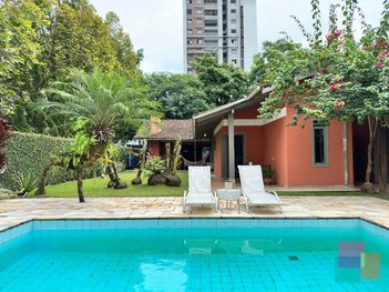 house em Rua Camboriú, Glória - Joinville - SC