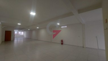 office em Rua Mariano Moreira, Centro - Taubaté - SP