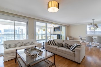 apartment em Rua Doutor Renato Paes de Barros, Itaim Bibi - São Paulo - SP