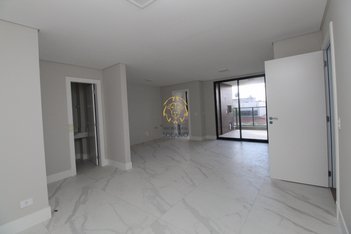 apartment em Avenida Senador Souza Naves, Cristo Rei - Curitiba - PR