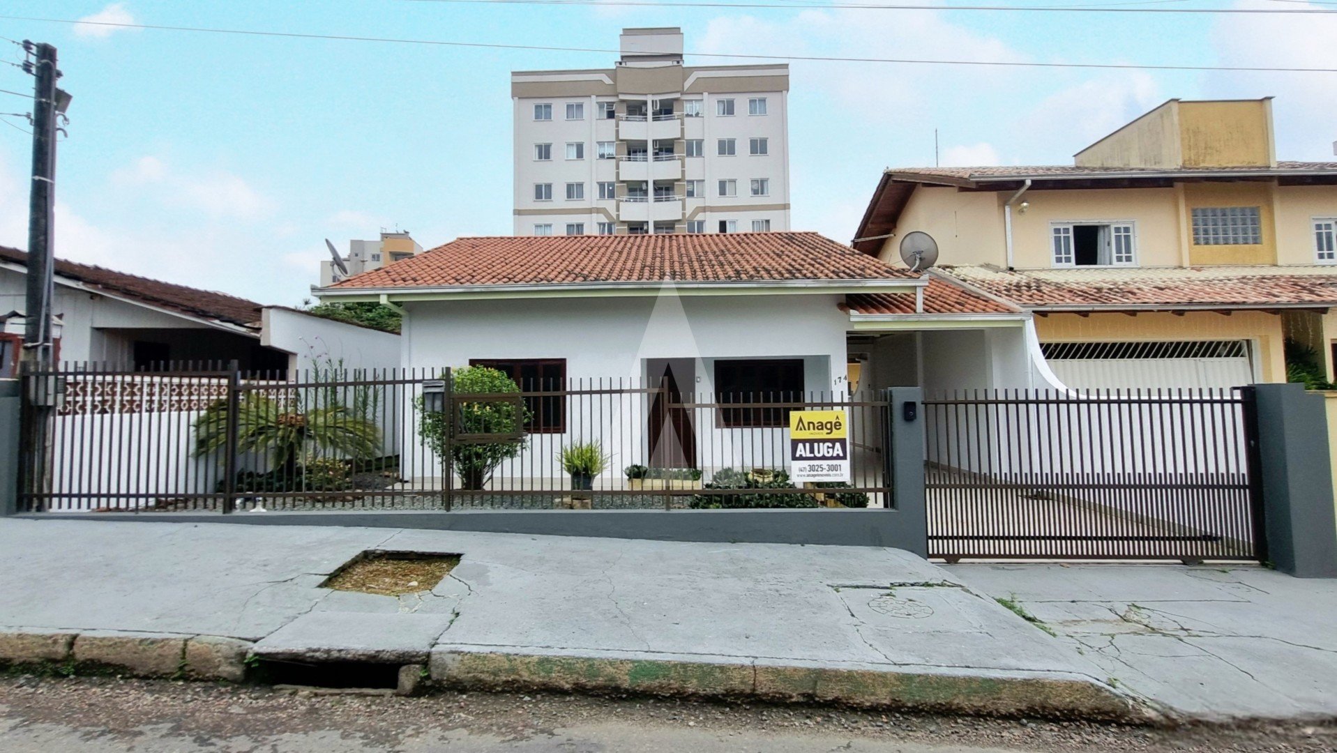 FACHADA 2