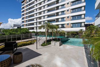 apartment em Avenida Wenceslau Escobar, Cristal - Porto Alegre - RS