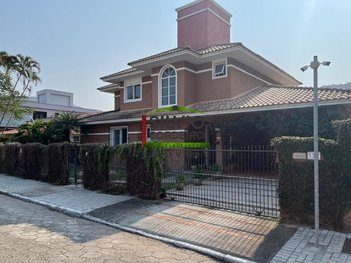 house em Beija Flor, Lagoa da Conceição - Florianópolis - SC