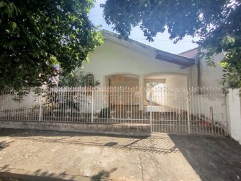 house em Rua Pedro Theodoro Bibiano, Dona Amélia - Araçatuba - SP