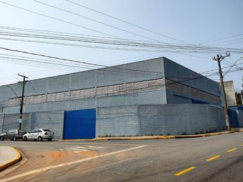 industrial em Rua Paschoal Gianfrancesco, Jardim das Palmeiras - Várzea Paulista - SP