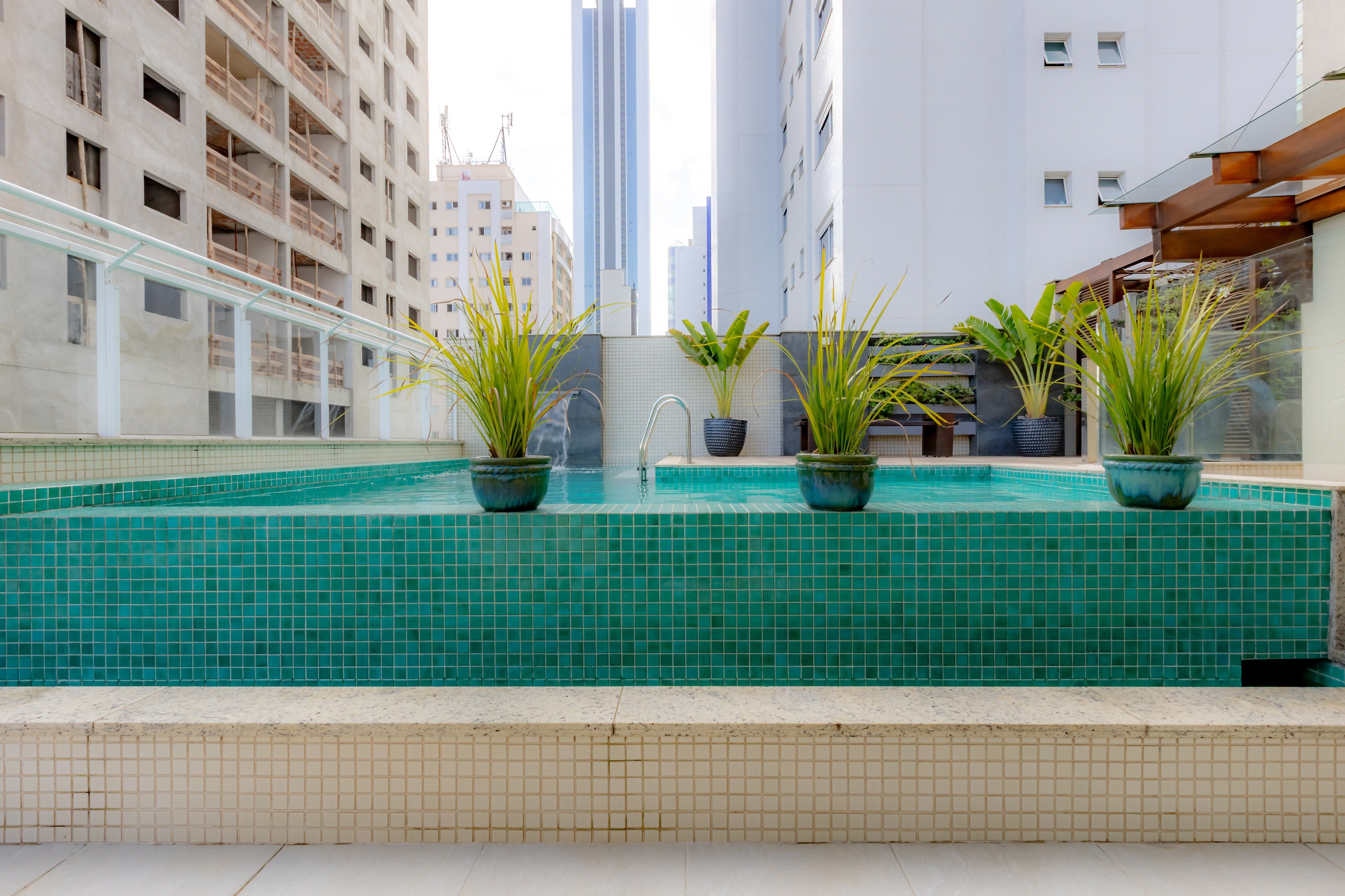 ROYAL_GARDEN_AP_602_014