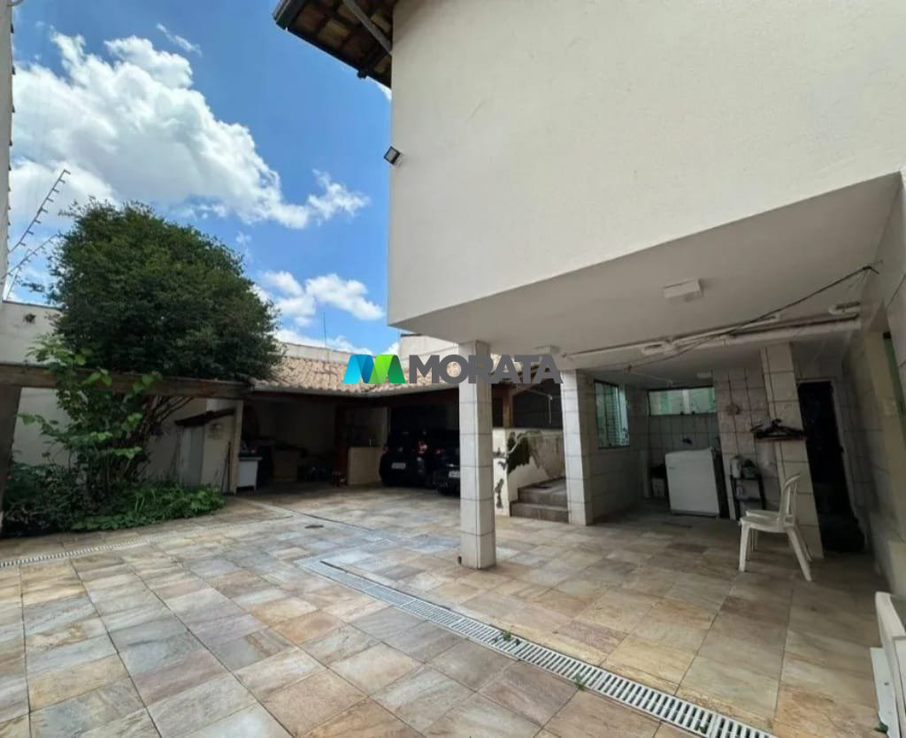 Casa com 3 quartos — Carlos Prates, Belo Horizonte