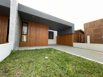 house em Rua Luís Comunelli, Rainha do Mar - Xangri-Lá - RS