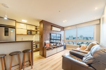 apartment em Rua Buenos Aires, Jardim Botânico - Porto Alegre - RS