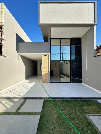 house em Rua Otoni Sá, Guaribas - Eusébio - CE