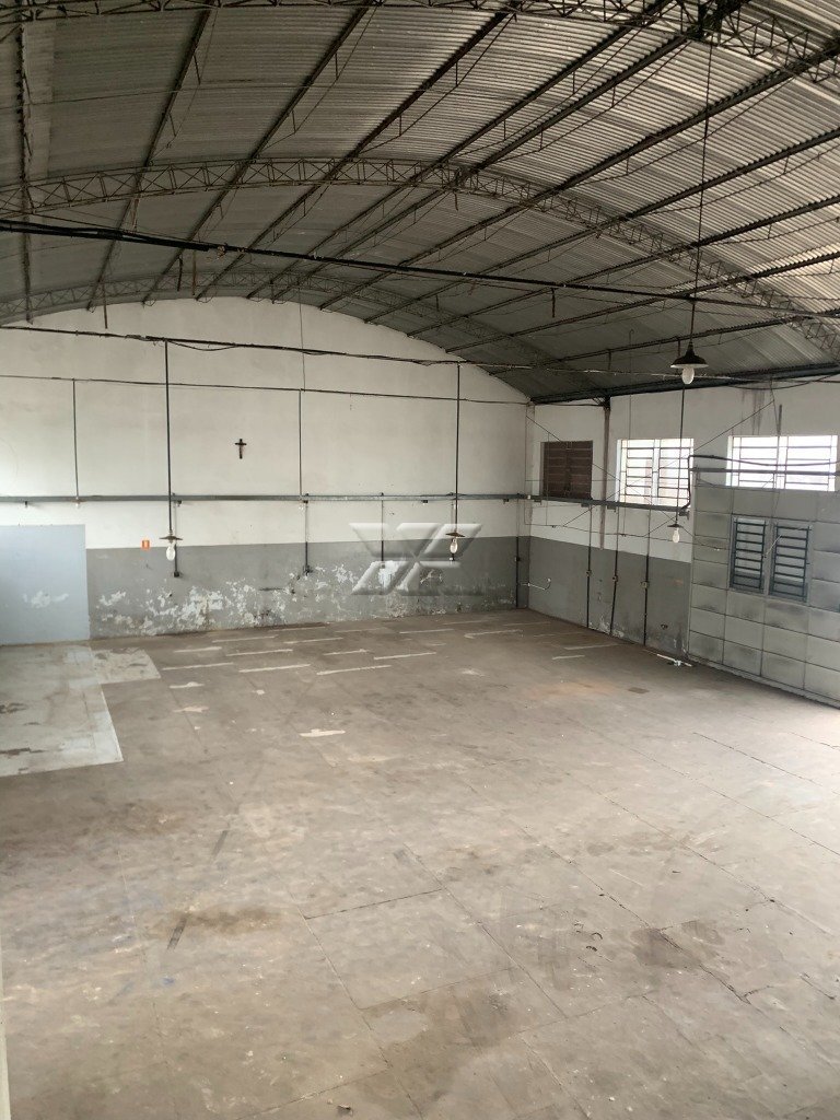 Área barracão vista II