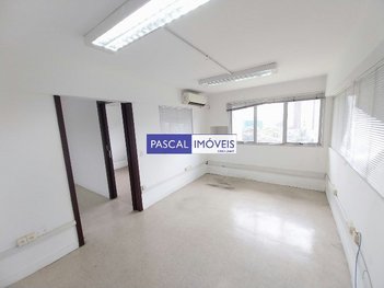 office em Avenida Padre Antônio José dos Santos, Cidade Monções - São Paulo - SP
