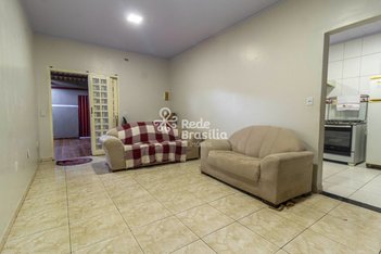 house em Quadra 304 Conjunto 2, Recanto das Emas - Brasília - DF
