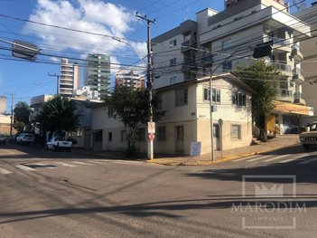 house em Rua Alberto Borella, Centro - Marau - RS