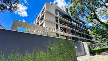 apartment em Rua Júlia Wanderley, Mercês - Curitiba - PR