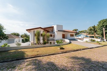 house em Avenida Bom Sucesso, Alpes dos Araçás (Jordanésia) - Cajamar - SP