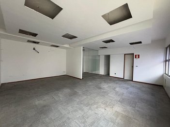 business em Tomé de Souza, Savassi - Belo Horizonte - MG