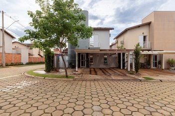 house em Alameda Josephina Brussolo Girotto, Parque dos Lagos - Ribeirão Preto - SP