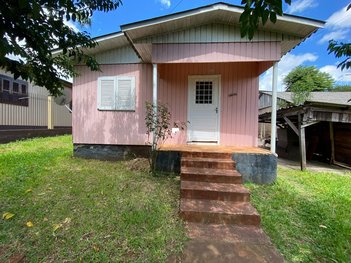 house em Avenida Vinte e Cinco de Julho, Centro - Dois Irmãos - RS