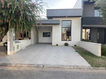 house em Avenida Orlando Ferreira, Residencial Maricá - Pindamonhangaba - SP