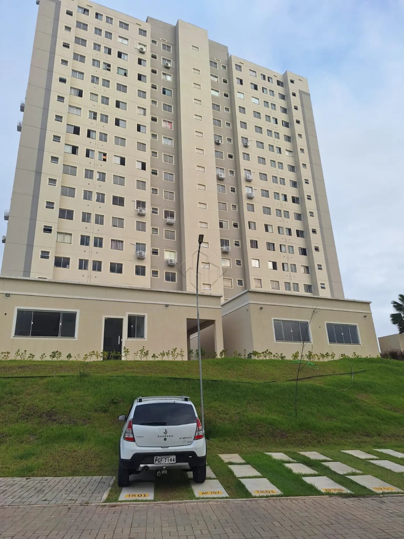 Torre 1