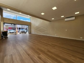 business em Rua Marechal Bitencourt, Centro - Jaú - SP