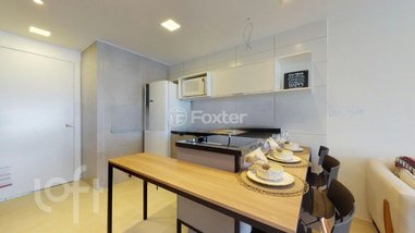 apartment em Rua Professor Freitas e Castro, Azenha - Porto Alegre - RS