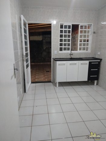 house em Avenida B, Veraneio Irajá - Jacareí - SP