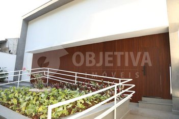 house em Avenida Teófilo Alves, Vigilato Pereira - Uberlândia - MG