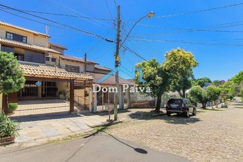 house em Rua Doutor Egydio Michaelsen, Cavalhada - Porto Alegre - RS