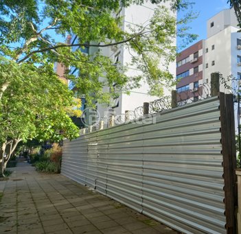 land_lot em Rua Dário Pederneiras, Petrópolis - Porto Alegre - RS
